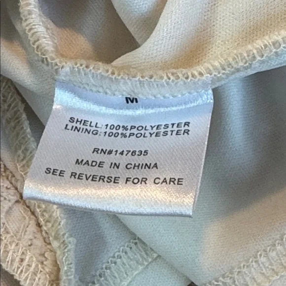 Romeo + Juliet Couture Cutout Lace Dress - Picture 12 of 13